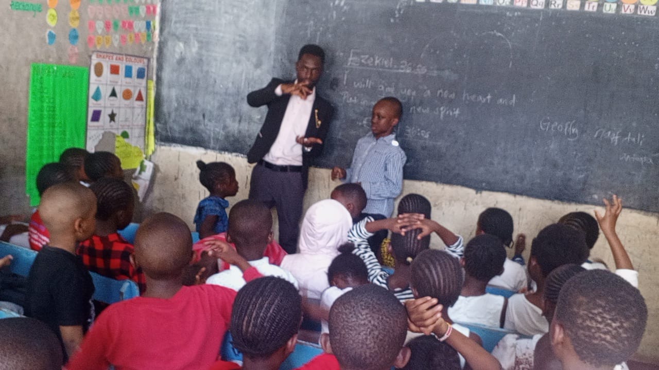Teaching Kenyan Sign Language to Grade 1 and Grade 2 learners